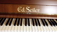 Pianino Eduard Seiler